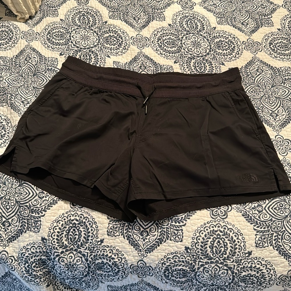 The Northface shorts